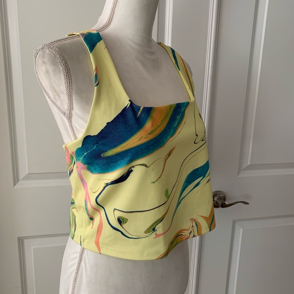 Nike Aurora Women's Cropped Marbled Tank - Picture 16 of 16